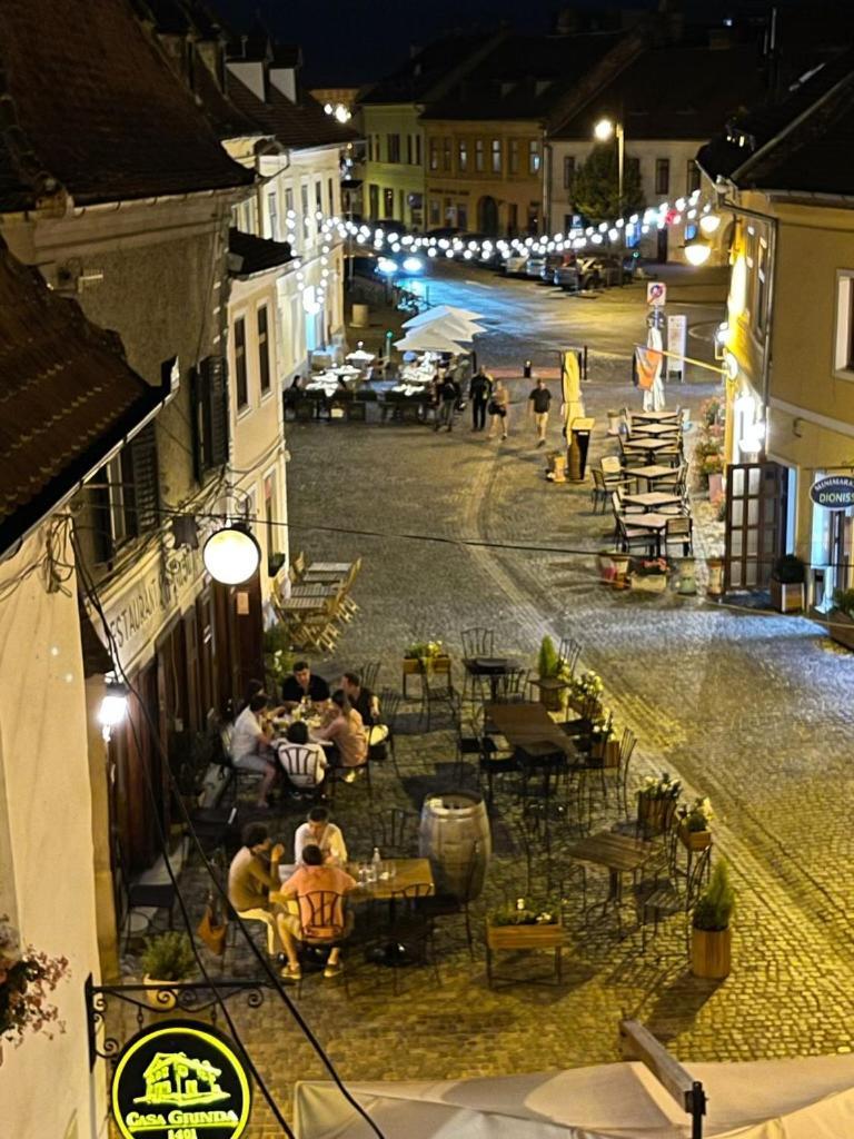 Ultracentral Medieval Apartment Sibiu Exteriér fotografie